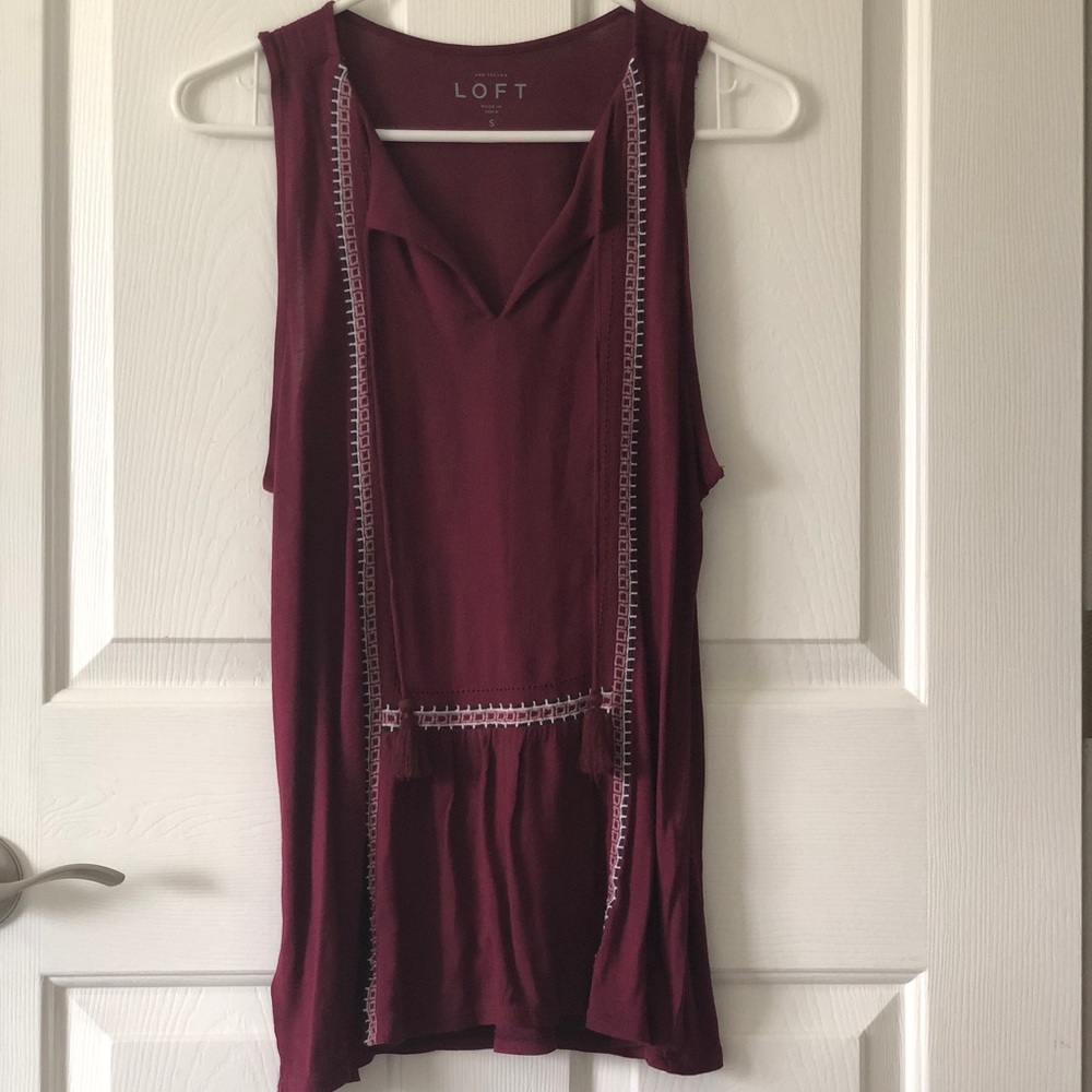 Ann Taylor Loft maroon tank top